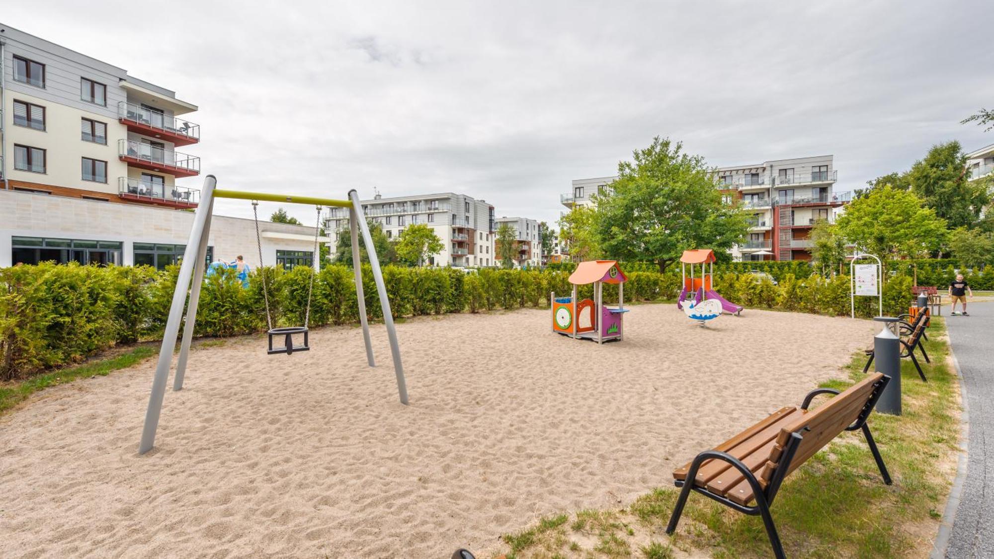Apartament A008 Lux Tukan Polanki Park - Holiday City Kołobrzeg Exteriör bild